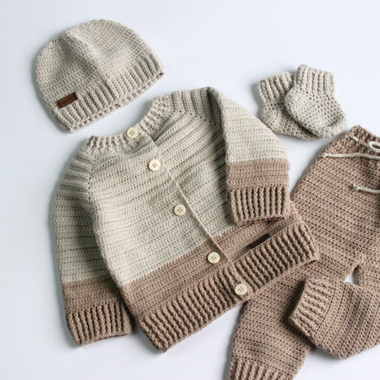 Primer día tejido Chibi Beige & Camel