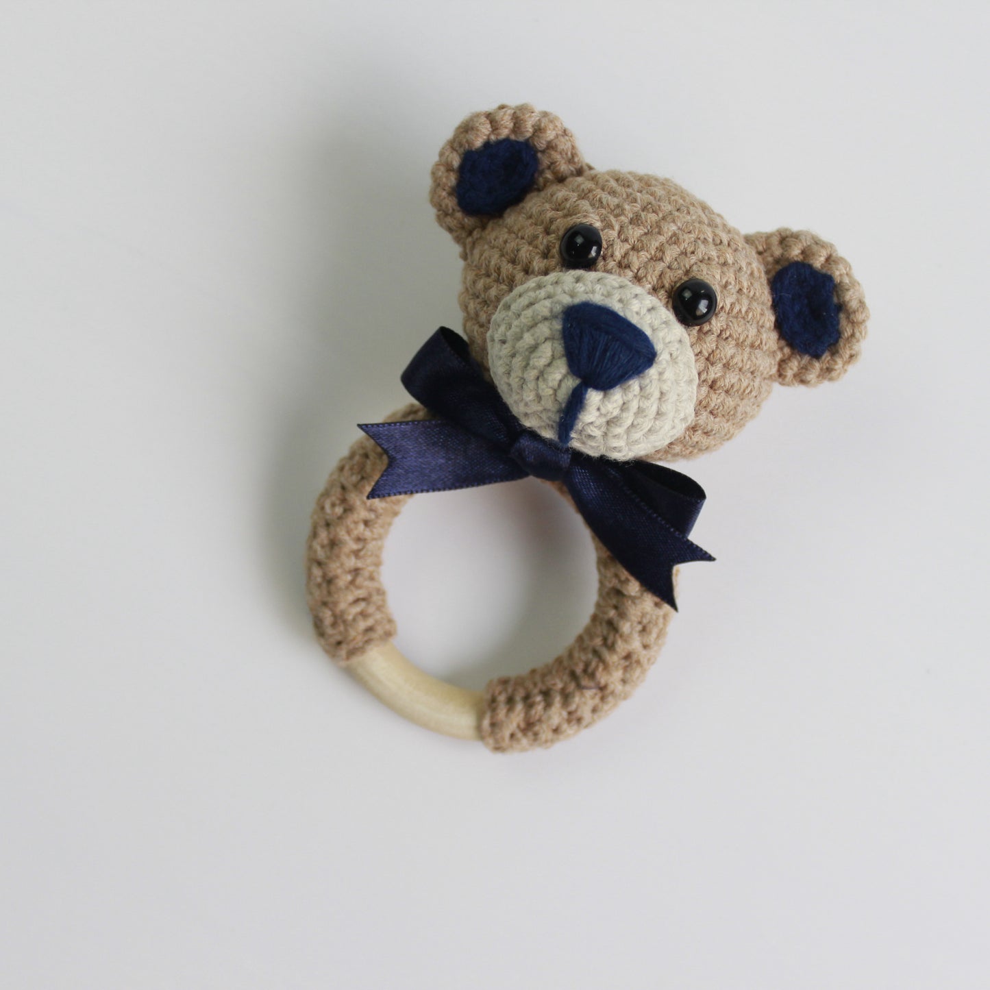 Sonajero Oso Camel, Beige & Azul Marino