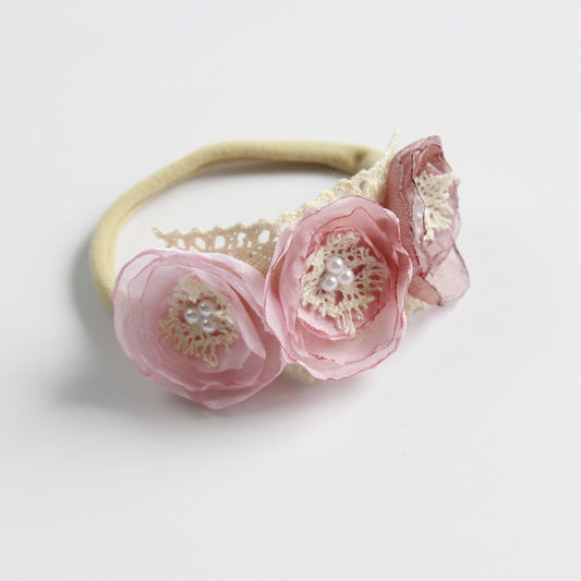 Corona 3 Rosas de Velo Rosada