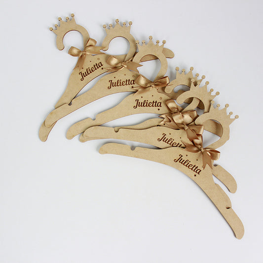 Perchas de Lujo Corona