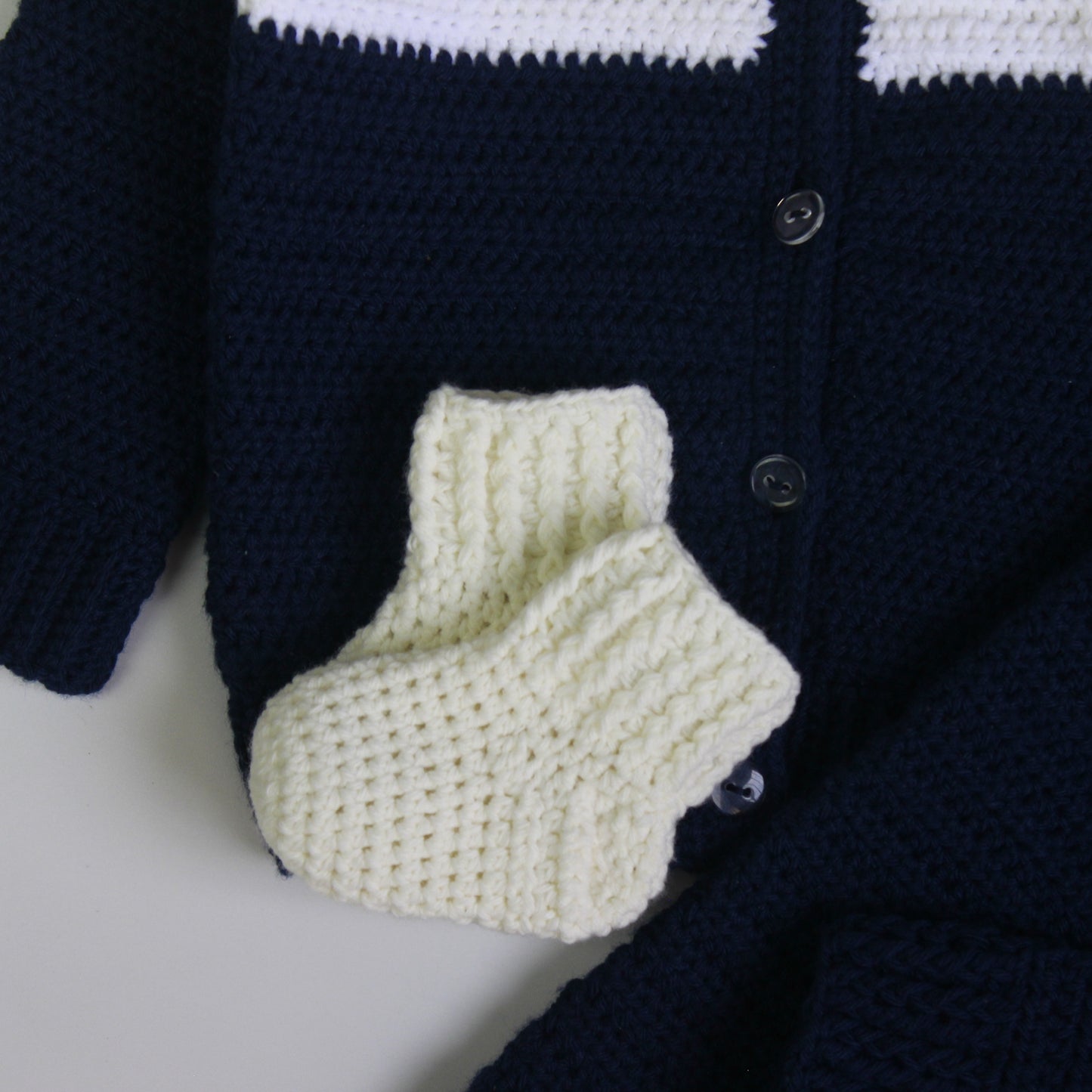 Primer día tejido Noah Crudo, Blanco y Azul marino