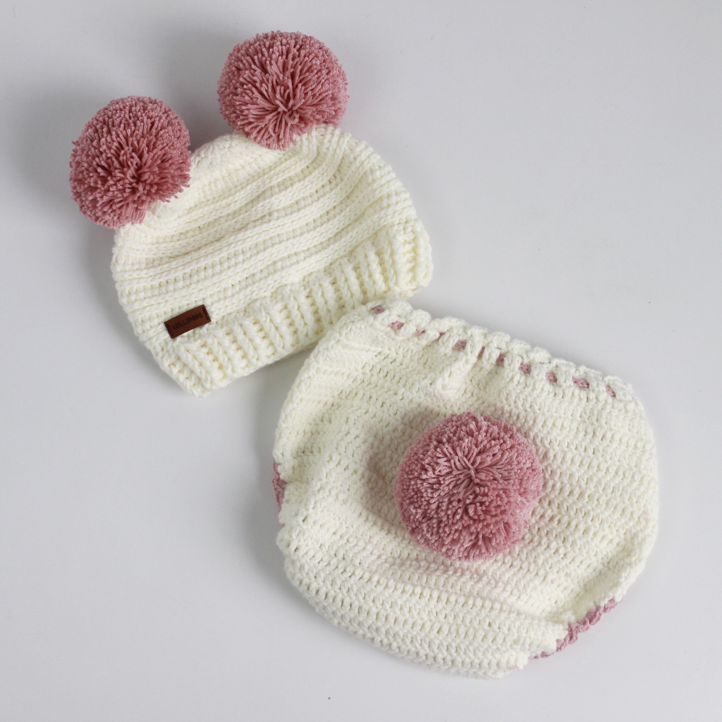 Set Gorrito & Cubrepañal - Crudo & Rosa