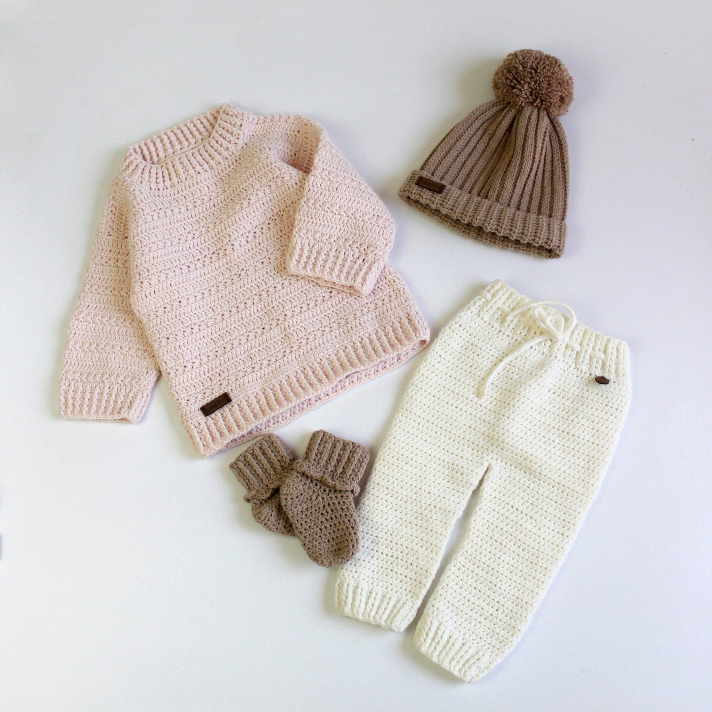 Primer día tejido Elena Crudo, Palo Rosa & Camel