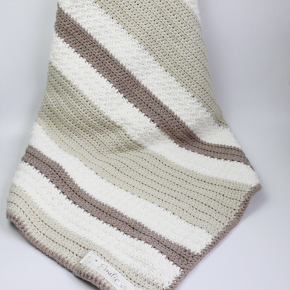 Manta Tejida Flora Personalizada  Beige, Camel & Crudo
